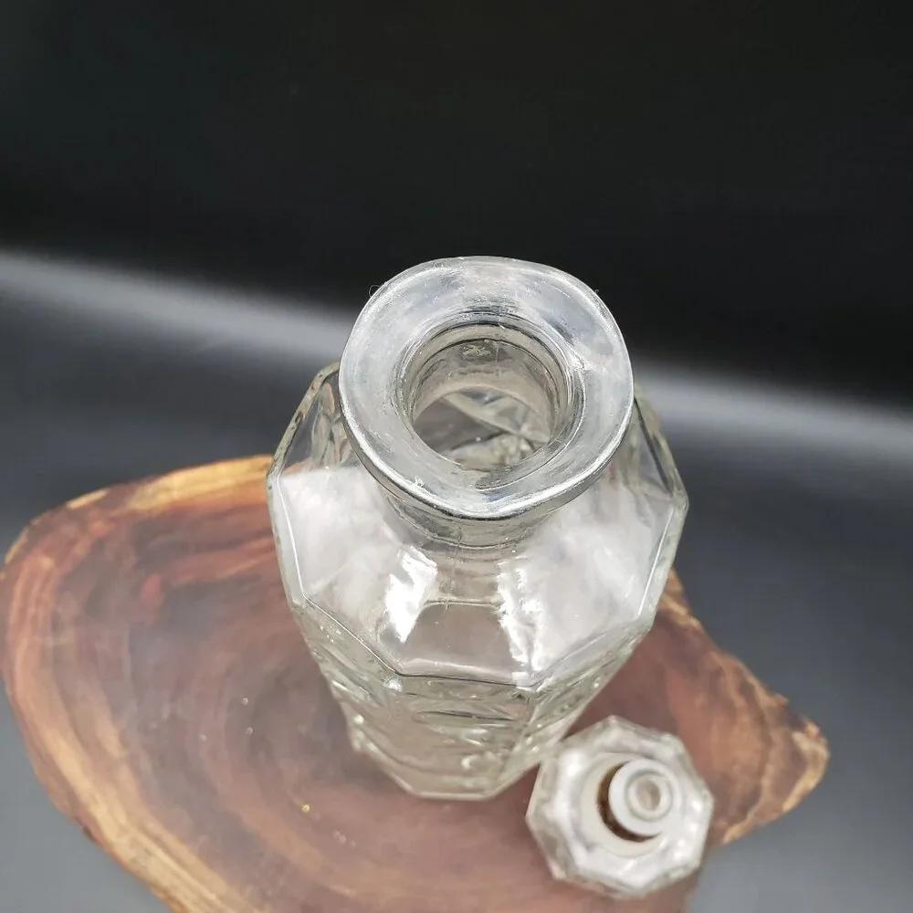 Vintage Pressed Glass Liquor Decanter w Stopper Geometric Pattern 11.5